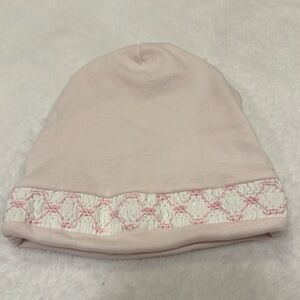 Kissy Kissy small embroidered 0-3 month hat. 100% Pima cotton